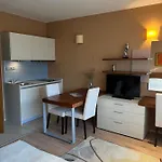 St Trifon Guests Apart Otel 3*