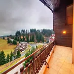 Apart Otel St Trifon Guests