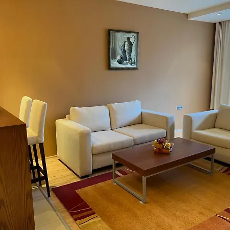Aparthotel St Trifon Guests Pamporowo