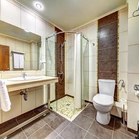 St Trifon Guests 3*