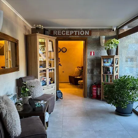 Apartmanhotel St Trifon Guests 3*